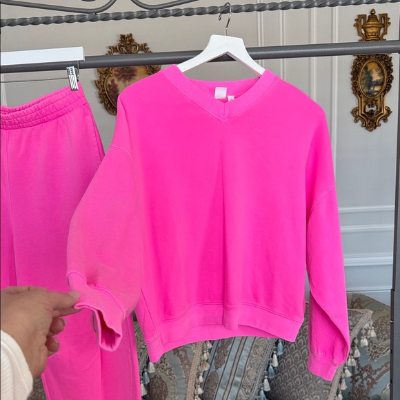 NWOT GAP Bold Pink Lounge Set size M - Picture 3 of 16